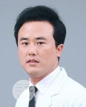 魏智君