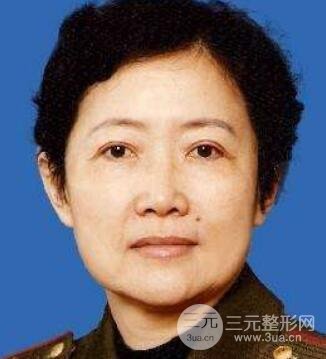 艾民文