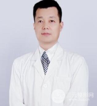 刘健