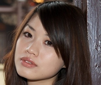 双美胶原蛋白隆下巴果好不好?