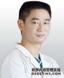 潘智 口腔美容科主任