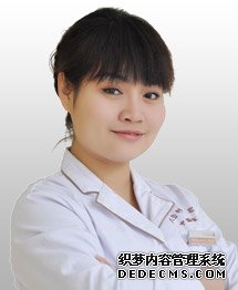 向锐 纹绣美容科主任