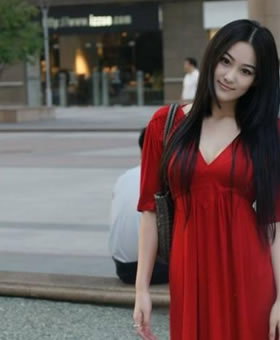 用妙桃假体进行丰胸要多少钱