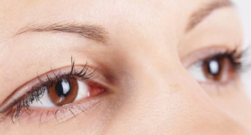 做双眼皮术后眼睛肿了怎么办？