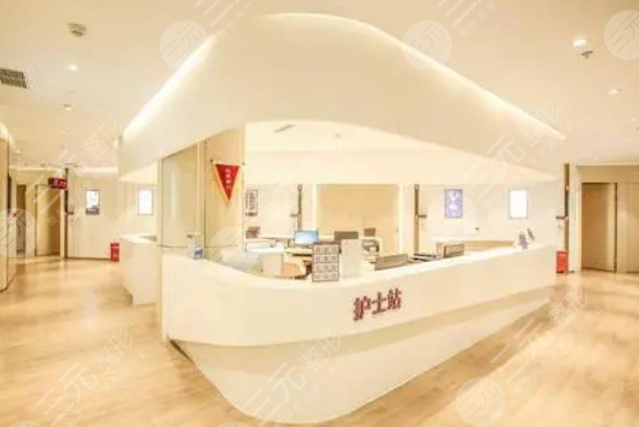 重庆华美整形医院