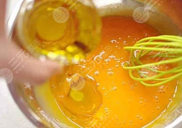 鸡蛋橄榄油面膜