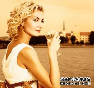 光子嫩肤和黑脸娃娃的区别
