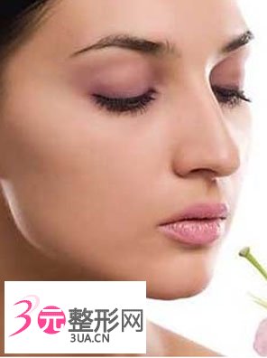 成都假体隆鼻后注意事项有哪些