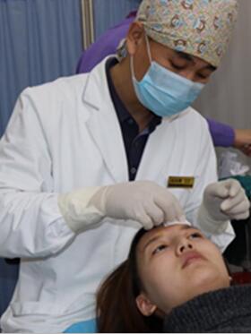 注射瘦脸去抬头纹，找回属于我的年龄，感谢金颂良医生！