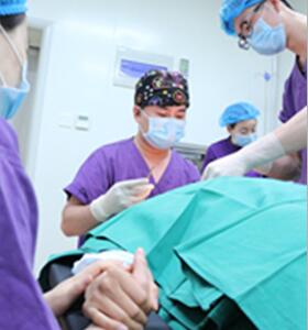 南京康美张让虎医生给我做的眼部综合整形，大家来看看怎么样