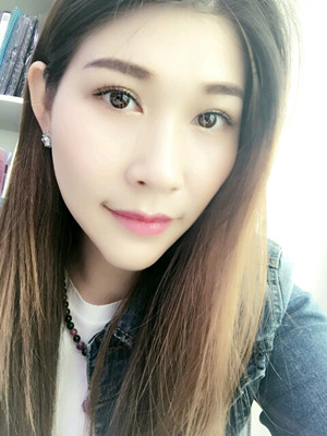 大家来评一下葛红做的内切去眼袋怎么样