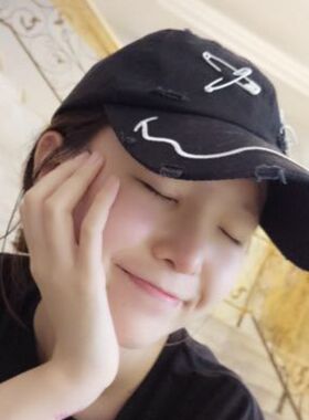 硅胶假体隆鼻给我带来抄好看的鼻子