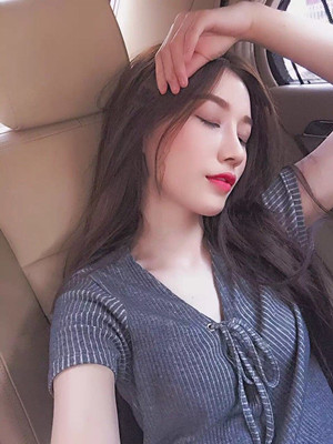 隆鼻整形手术之后更上镜了哟