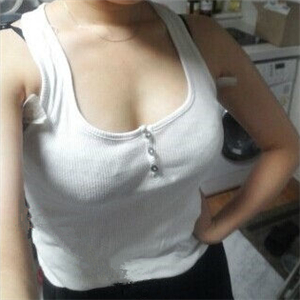 自体脂肪隆胸手术恢复过程分享，还有前后对比果照片哦~~