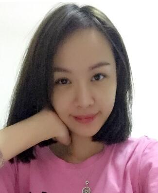 种植的头发都已经牢牢的长在了额头上