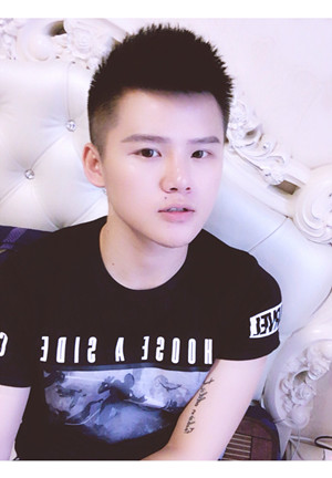 玻尿酸隆鼻+垫下巴亲身经历~~果不错哦