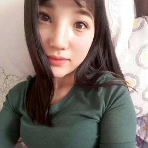 做了假体隆鼻+下巴，简直是丑女大翻身啊