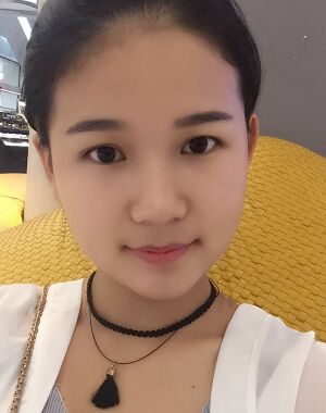 水光补水果图前后对比，皮肤变得水润润