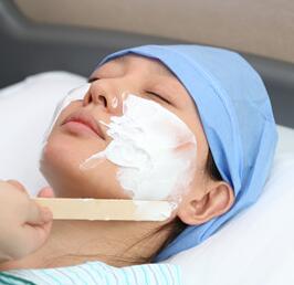 面部埋埋蛋白线.提升手术敷*药