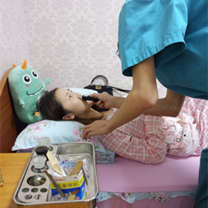 济南海峡赵广生做的自体耳软骨垫鼻尖+硅胶隆鼻前后对比照片分享