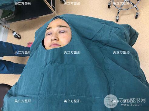 西安美立方李蓉华割双眼皮案例术后恢复日记