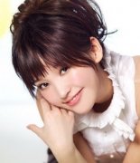 <b>自体脂肪额部填充术有哪些优点？</b>