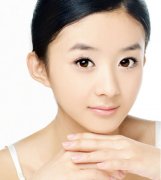 眼袋凹陷怎么进行修复？