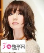 <b>假体隆胸对乳房有伤害吗</b> <b>假体隆胸对乳房有伤害吗</b>