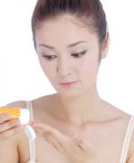 <b>臀部肥胖下垂该怎么办</b> <b>臀部肥胖下垂该怎么办</b>