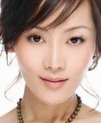 <b>假体丰胸优点有哪些呢</b> <b>假体丰胸优点有哪些呢</b>