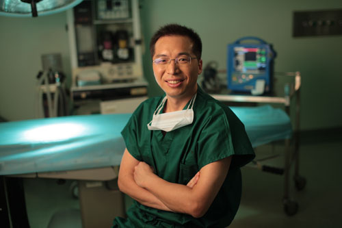 陈兵知名整形专家魔鬼身材与天使面容的创建者