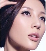 <b>隆鼻审美标准     成都隆鼻现在有没有优惠?</b>