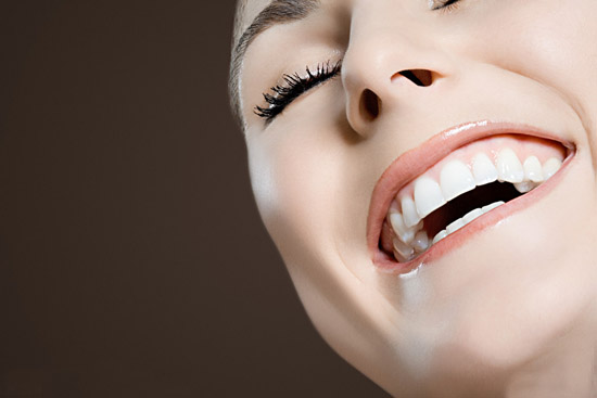 什么是非贵金属烤瓷牙 非贵金属烤瓷牙有哪些种类