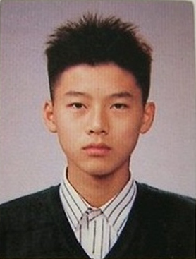 玄彬毕业照咨询价格玄彬丁一宇毕业照咨询价格丁一宇元彬毕业照咨询