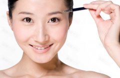 绣眉的价格一般要多少钱 绣眉前后对比图