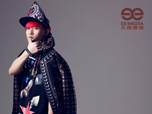 娱乐圈那些男士下颌角整形的成功案例