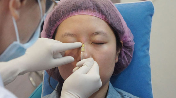 注射玻尿酸隆鼻前后应注意什么