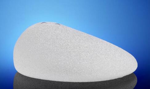 水滴型雪蓝贝乳房假体隆胸怎么样