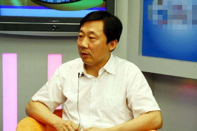 北京八大处李发成谈吸脂和丰胸