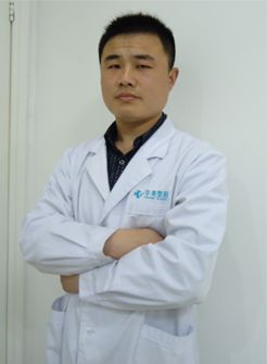 太原华美口腔美容齐有喆做牙齿美容怎么样