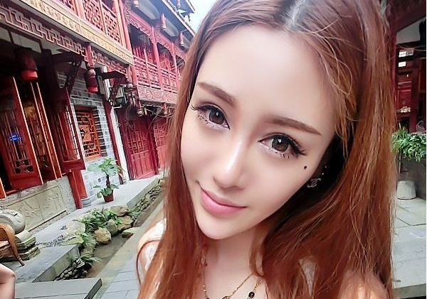 平行型,开扇形,新月型,欧式,双眼皮,区别,图片