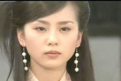 刘诗诗大饼脸变鹅蛋脸 刘诗诗整容对比图