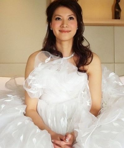 谢杏芳整容前后照片 整容后真的漂亮很多