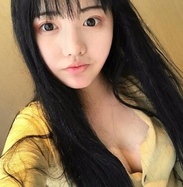 抽脂隆胸一个月 果自然