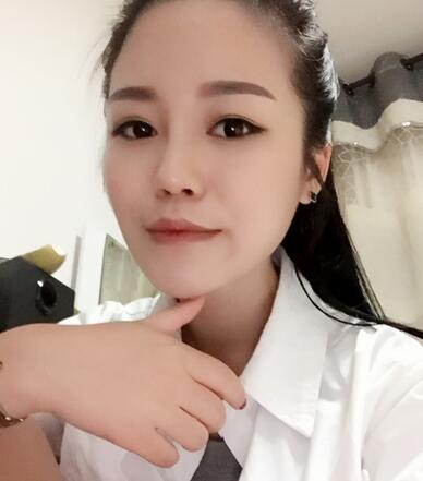 硅胶隆鼻前后对比 硅胶隆鼻+鼻小柱延长恢复日记