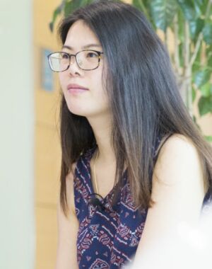 麦格假体隆胸后变身性感辣妈