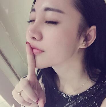 隆鼻整形手术恢复过程图 满月啦~