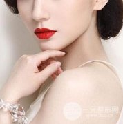 玻尿酸和自体脂肪丰唇,哪个好? 玻尿酸和自体脂肪丰唇,哪个好?