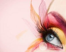 女人做眼袋失败的修复方法