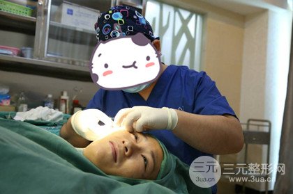 面部埋埋蛋白线.提升改良皮肤松弛，立现小V脸